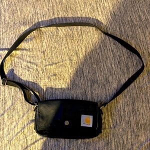 black carhartt cross body bag